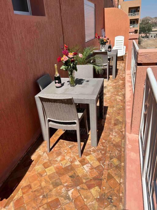 מרקש Appartement Haut Standing 3 Chambres Avec Terasse Quartier Gueliz Hivernage A Marrakech I19 מראה חיצוני תמונה